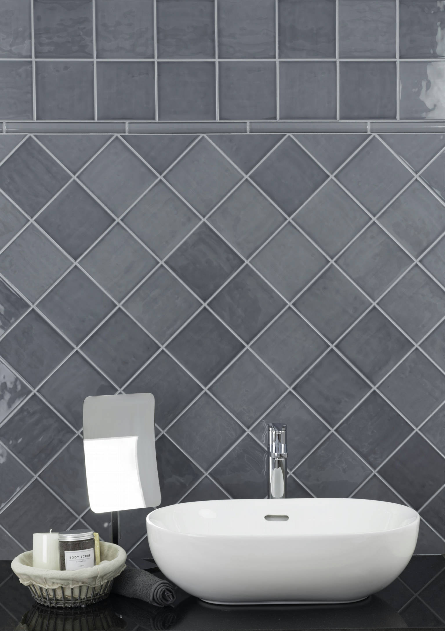 Graphite Glossy
