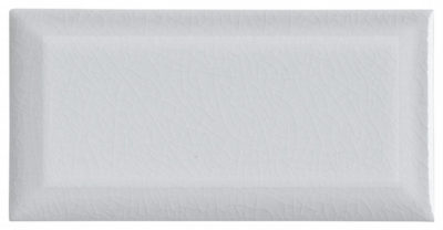 Beveled Field Tile