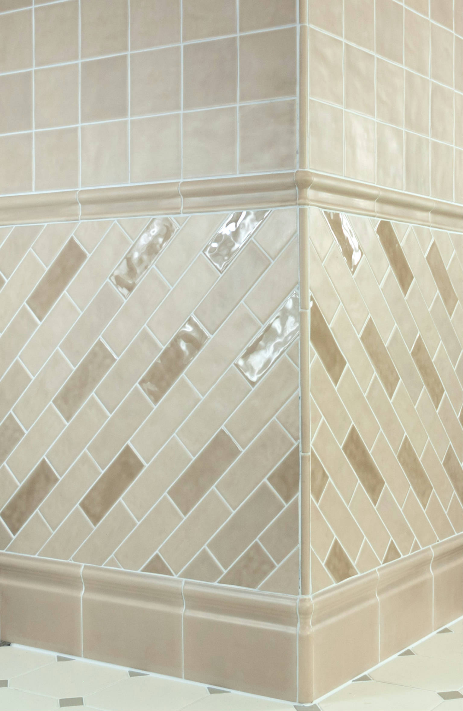 Levante Terral Glossy & Matte | Adex USA