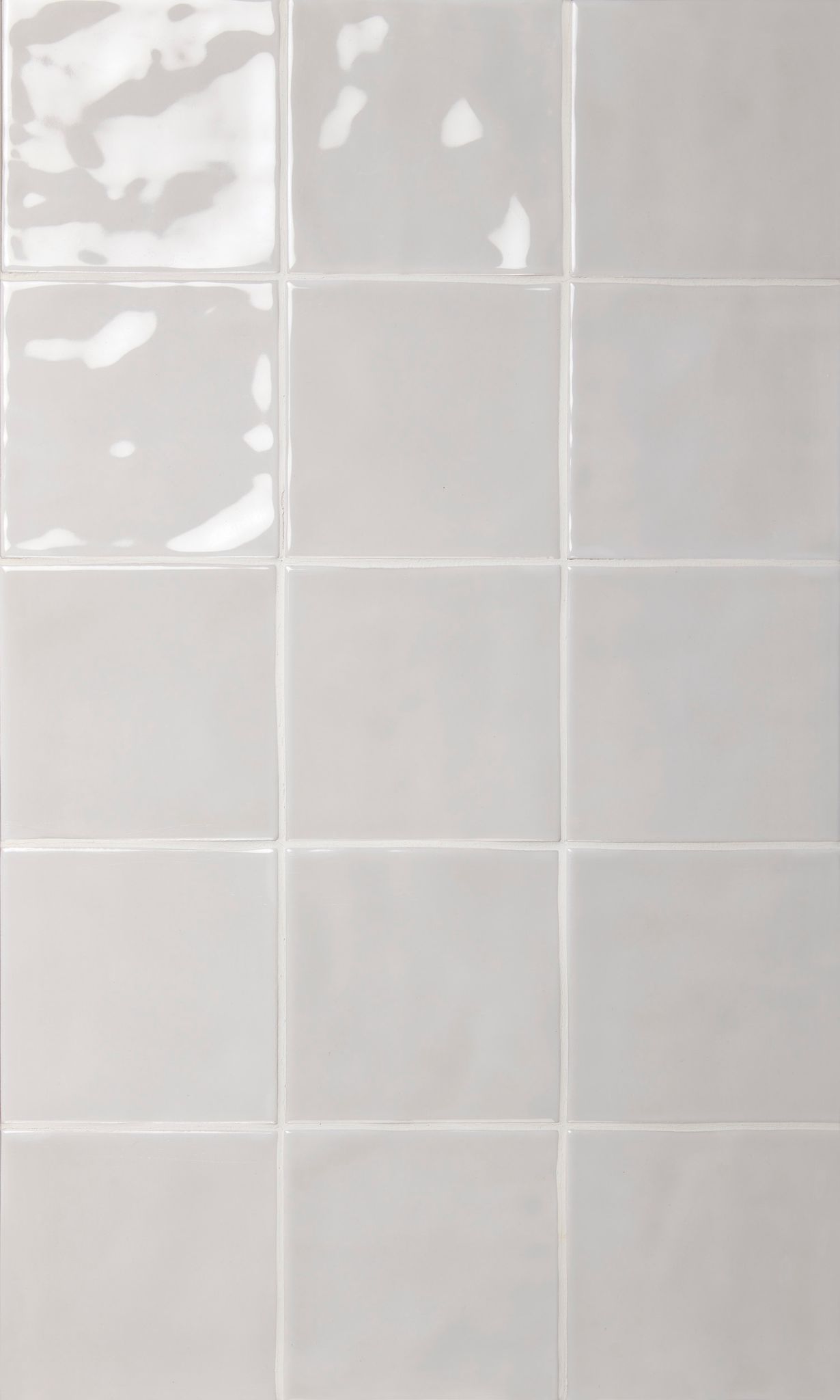 Levante Solano Glossy 0 | Adex USA